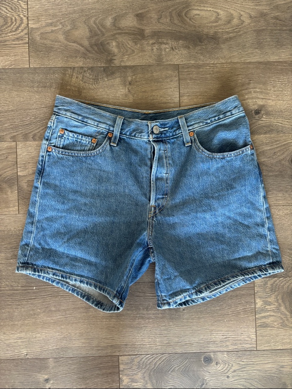 Classic High-Rise Denim Jean Shorts - Blue